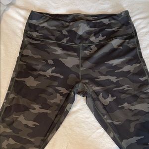 Athlete Ultimate Camo 7/8 Tight